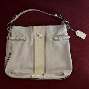 Coach Cream Leather Shoulder Bag